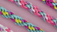 Carica l&#39;immagine nel visualizzatore di Gallery, Cool Maker KumiKreator 2 in 1, macchina per creare braccialetti... - Ilgrandebazar
