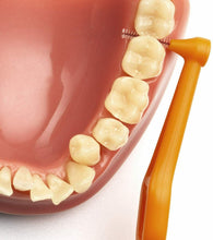 Carica l'immagine nel visualizzatore di Gallery, 6 x Scovolino per pulizia interdentale Spazzolino angolare punta da 0.45 mm TePe