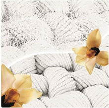 Carica l&#39;immagine nel visualizzatore di Gallery, 8 x Flaconi di ammorbidente Lenor oro e fiori al profumo di vaniglia 208 Lavaggi