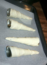 Carica l&#39;immagine nel visualizzatore di Gallery, Coni per croissant da forno Set 10 pezzi Acciaio inossidabile (140 mm x...
