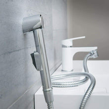 Carica l&#39;immagine nel visualizzatore di Gallery, Kit completo spruzzatore per lavabo, Ideale per lavare capelli, tubo da 150 cm