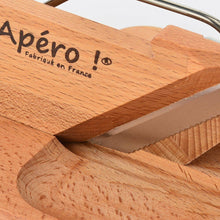 Carica l'immagine nel visualizzatore di Gallery, Affetta-salame a ghigliottina in legno di faggio, con lama in acciaio temprato