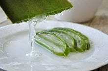 Carica l'immagine nel visualizzatore di Gallery, Crema idratante viso e corpo Aloe Vera 300 ml Tabaibaloe
