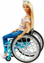 Carica l&#39;immagine nel visualizzatore di Gallery, Barbie Fashionistas, Bambola in Sedia a Rotelle, Giocattolo per Multicolore