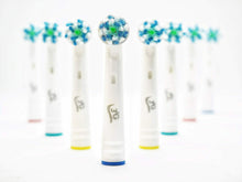 Carica l'immagine nel visualizzatore di Gallery, 8 x Tesine di ricambio compatibili per spazzolino elettrico Oral-B Cross action