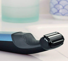 Carica l&#39;immagine nel visualizzatore di Gallery, Depilatore Corpo per zone Sensibili - Philips BG3015/15 Bodygroom Serie 3000