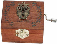 Carica l'immagine nel visualizzatore di Gallery, Akozon Carillon Legno a Manovella Meccanico Classico Regalo di Eulenmuster