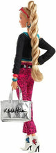Carica l&#39;immagine nel visualizzatore di Gallery, Barbie x Keith Haring Bambola Signature, da Collezione FXD87