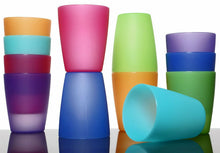 Carica l'immagine nel visualizzatore di Gallery, 12 Bicchieri in plastica da 250 ml colorati, riutilizzabili, per cocktail, acqua