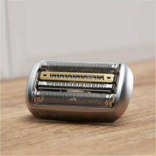 Carica l&#39;immagine nel visualizzatore di Gallery, Testina di ricambio per rasoio elettrico Braun serie 9, Durata per 18 mesi, 92M