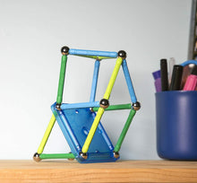 Carica l&#39;immagine nel visualizzatore di Gallery, Set di costruzioni magnetiche Geomag, 35 pezzi tra sfere e barrette, Magneti