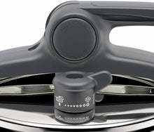 Carica l'immagine nel visualizzatore di Gallery, Pentola a pressione in acciaio inox 18/10, Capacità 5 L con 22 cm di diametro