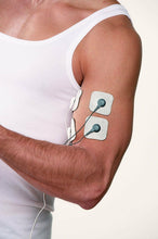Carica l&#39;immagine nel visualizzatore di Gallery, Elettrostimolatore muscolare e nervoso digitale - Sanitas SEM 43 66130