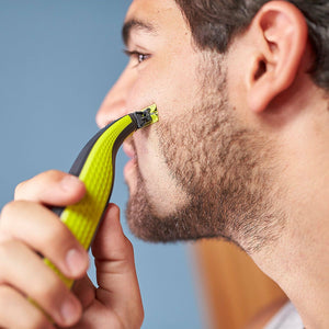 Philips OneBlade: rade, regola e rifinisce, 3 pettini regolabarba + 1 lama