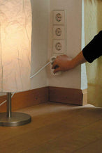 Carica l&#39;immagine nel visualizzatore di Gallery, Dimmer Regolatore di potenza intensita&#39; luce 230V con presa spina di...