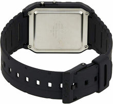 Carica l'immagine nel visualizzatore di Gallery, Orologio da polso con tastierino numerico Casio CA-53W-1ER con calcolatrice Nero
