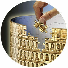 Carica l&#39;immagine nel visualizzatore di Gallery, Puzzle 3D Colosseo Night Edition Ravensburger 216 Pezzi numerati 32 x 26 x 10 cm