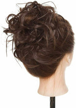 Carica l&#39;immagine nel visualizzatore di Gallery, Elastico per chignon effetto capelli finti, Coda di cavallo colore Castano, Hair