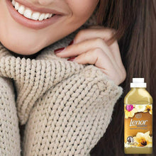 Carica l&#39;immagine nel visualizzatore di Gallery, 8 x Flaconi di ammorbidente Lenor oro e fiori al profumo di vaniglia 208 Lavaggi