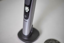 Carica l'immagine nel visualizzatore di Gallery, Philips QP6520/30 OneBlade Pro, Rade, Regola Rifinisce con Pettine di Precisione