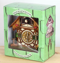 Carica l&#39;immagine nel visualizzatore di Gallery, Orologio a cucù della Foresta Nera in vero legno con meccanismo Marrone