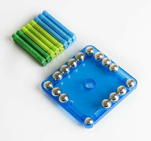 Carica l&#39;immagine nel visualizzatore di Gallery, Set di costruzioni magnetiche Geomag, 35 pezzi tra sfere e barrette, Magneti