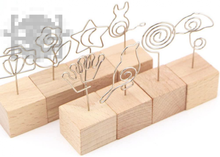 Carica l'immagine nel visualizzatore di Gallery, TOYMYTOY Segnaposto Legno Porta Foto da Tavolo in Base forma Tronco Supporto...