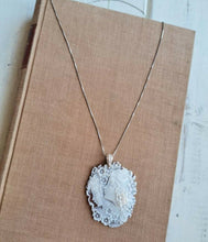 Carica l&#39;immagine nel visualizzatore di Gallery, GUSCIO ITALIANO ORIGINALE Cameo Collana, fatti a mano in Italia, argento sterling 925- mostra il titolo originale
