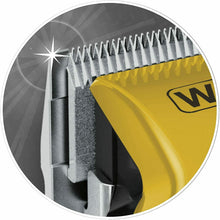 Carica l'immagine nel visualizzatore di Gallery, Wahl 79111-1616 Close Cut Pro Tagliacapelli con Cavo, nero