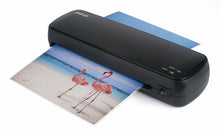 Carica l&#39;immagine nel visualizzatore di Gallery, Plastificatrice con set di 5 accessori per plastificazione, Pavo 8038718