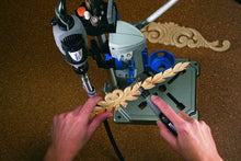Carica l&#39;immagine nel visualizzatore di Gallery, Supporto a Colonna Complemento Work Station DREMEL 220