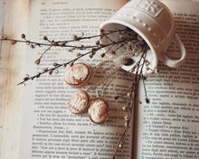 Carica l&#39;immagine nel visualizzatore di Gallery, Collana in Cammeo, Le 3 Grazie, Collana in Argento 925, Artigianato Italia