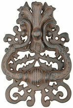 Carica l'immagine nel visualizzatore di Gallery, Esschert Design - Battiporta in Ghisa con Motivo Classico, Ca. 13 X 3 X 19 Cm