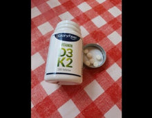 Carica l&#39;immagine nel visualizzatore di Gallery, Vitamina D3 + K2 200 Compresse, 5000 UI Vitamina D, 200 µg Vitamina K, Supporto