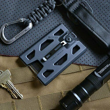 Carica l'immagine nel visualizzatore di Gallery, Carta di pelle Govo porta badge/ID – ultra resistente, con clip in Black.