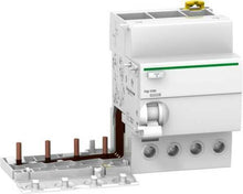 Carica l'immagine nel visualizzatore di Gallery, Schneider Electric A9V54463 Interruttore differenziale A 63 A 0.3 A 415 V