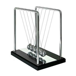 Pendolo di Newton - base in legno con 13 cm (H) x 11 (L) x 13 (P)
