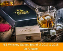 Carica l'immagine nel visualizzatore di Gallery, Un Set Regalo di Pietre per Whisky da Amerigo - 9 -...
