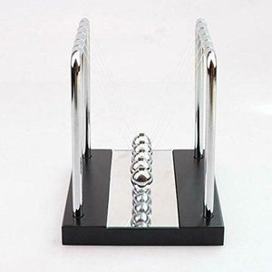 Pendolo di Newton - base in legno con 13 cm (H) x 11 (L) x 13 (P)
